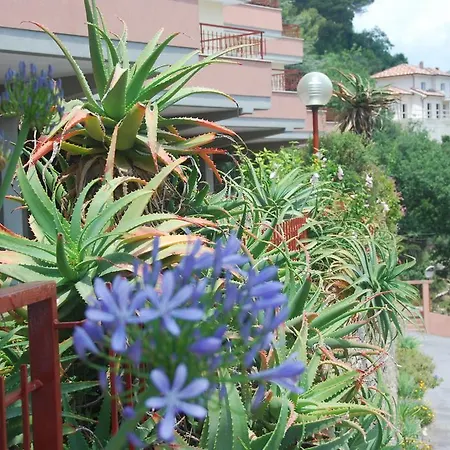 Appart hôtel Park 3*