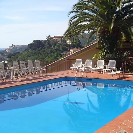 Park מלון דירות