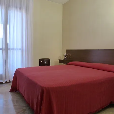 Park 3* ונטימיגליה